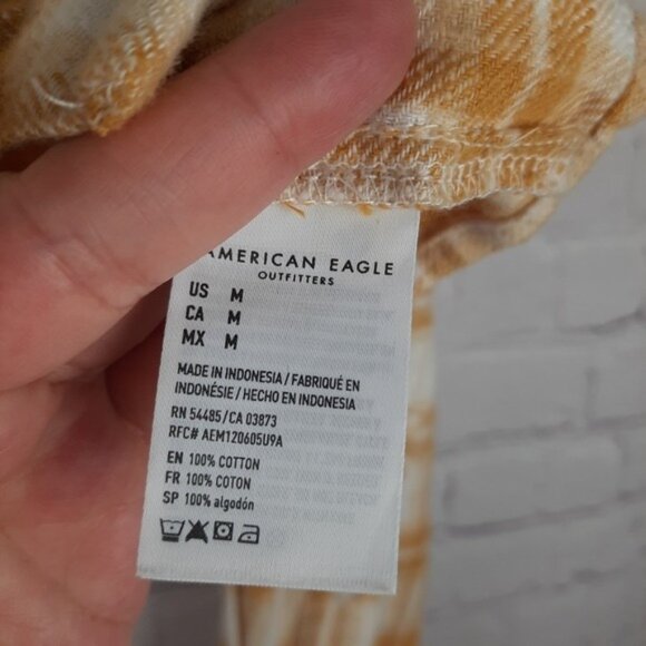 American Eagle Flannel Plaid Semi Cropped Button Down Top - Picture 11 of 13